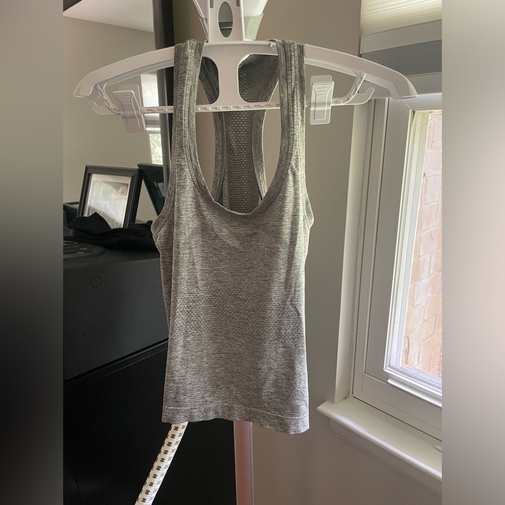 COPY - Lululemon tank racing length